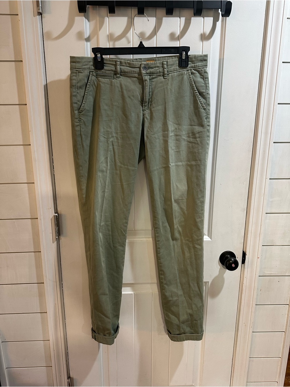 Pilcro and the Letterpress the hyphen low rise chino Straight-Leg Pants